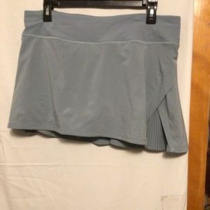 Lululemon play off pleated Skort SZ 10